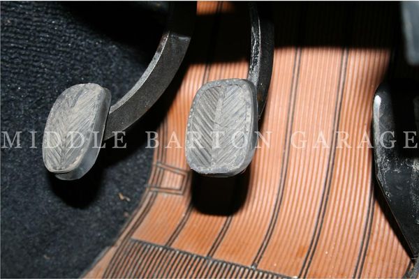 PEDAL RUBBERS 850 COUPE/SPIDER SPORT